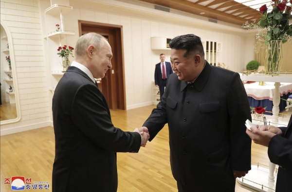 Ким Чен Ын направил Путину поздравление с Днем России