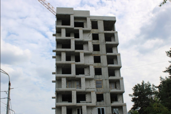 "Ожидаемая инициатива": Кулаков о предложении Минстроя пересматривать цены на стройконтракты