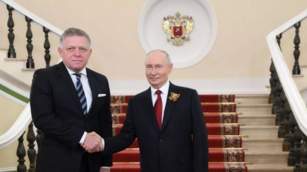 Вариант 3 (Лаконичный и уважительный):"Наперекор обстоятельствам: Путин выразил признательность Фицо за мужество прибыть в Москву"