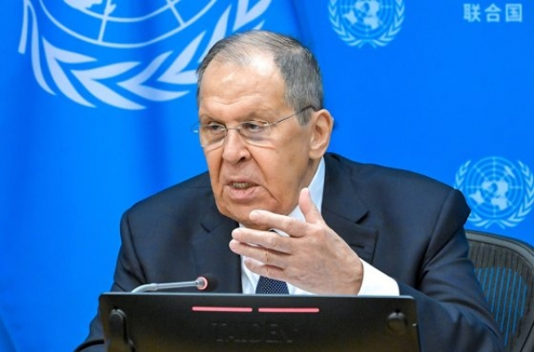 Британского политика и его жену допросили из-за связи с Лавровым