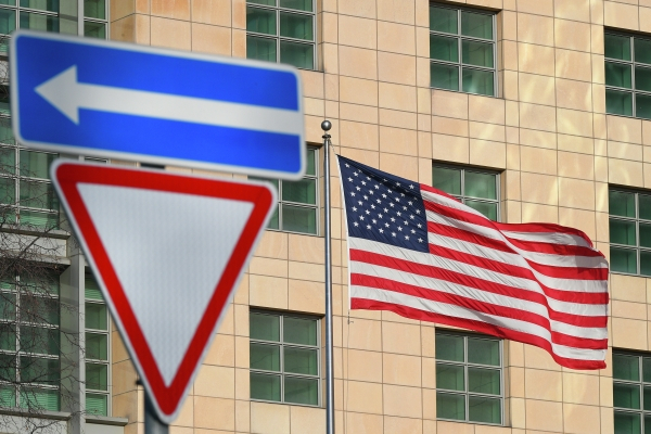 Учебный самолет рухнул в США: что известно о происшествии?