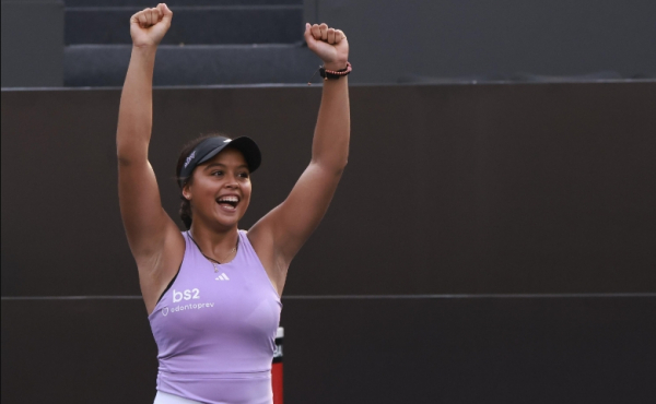 Теннисистка 2010 года рождения впервые выиграла матч на уровне WTA